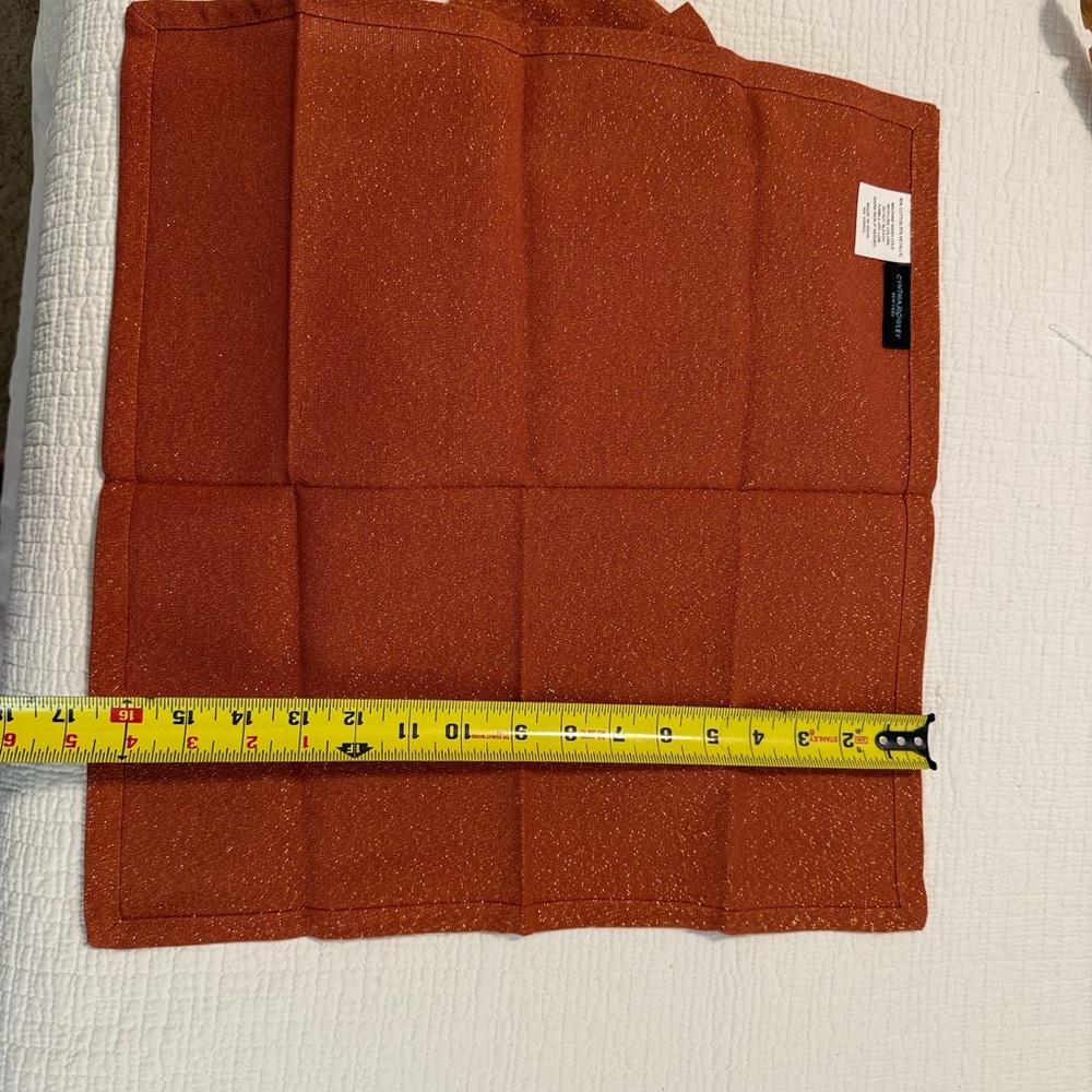 #2- Cynthia Rowley Metallic Rust Napkins - Picture 5 of 5